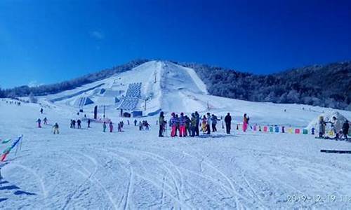 神农架滑雪_神农架滑雪场全年开放吗